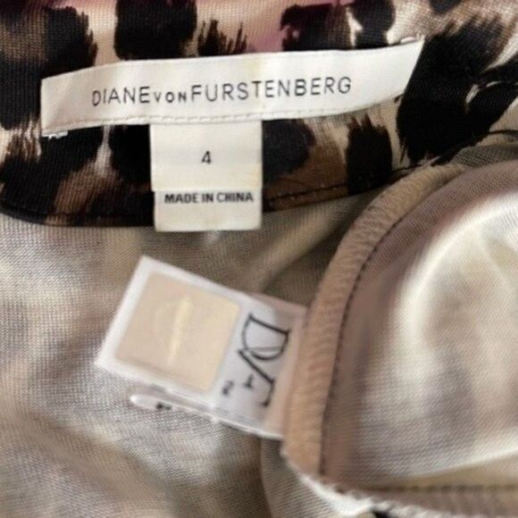Diane Von Furstenberg classic wrapdress sz 4 BoxI cheetah print 3/4 sleeves - Picture 3 of 7